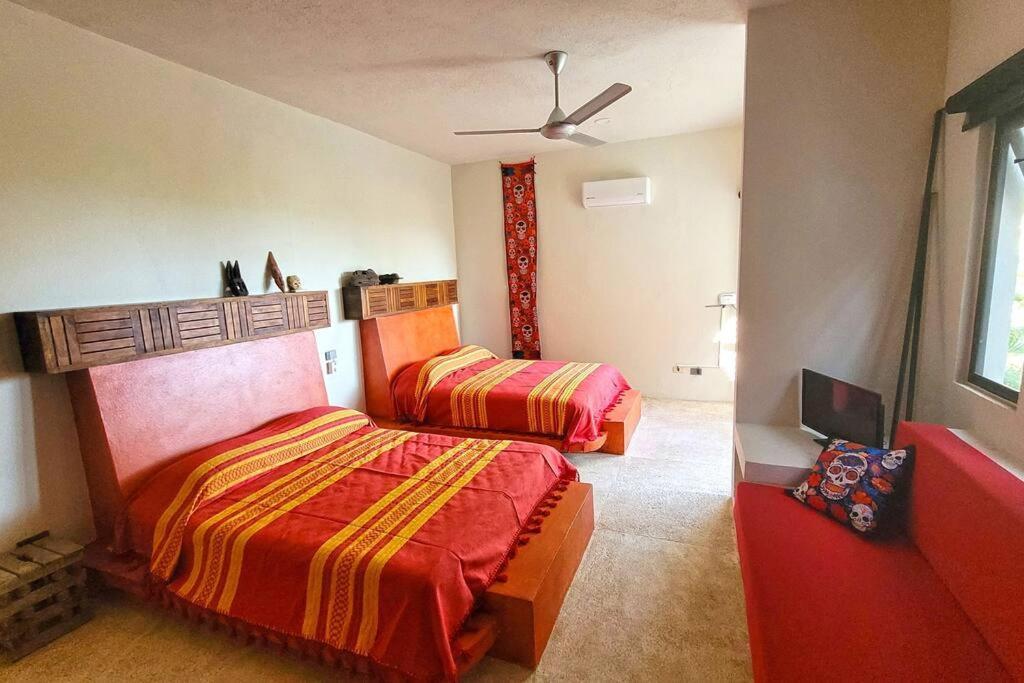 Casa Olivacea - Beachfront