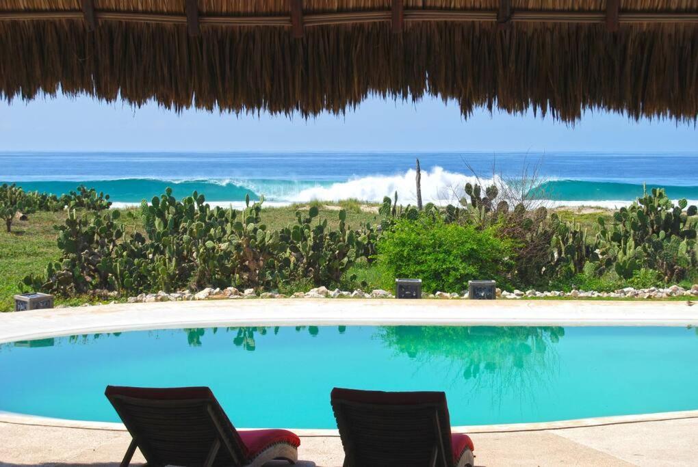 Villa Casa Olivacea - Beachfront Paso Hondo
