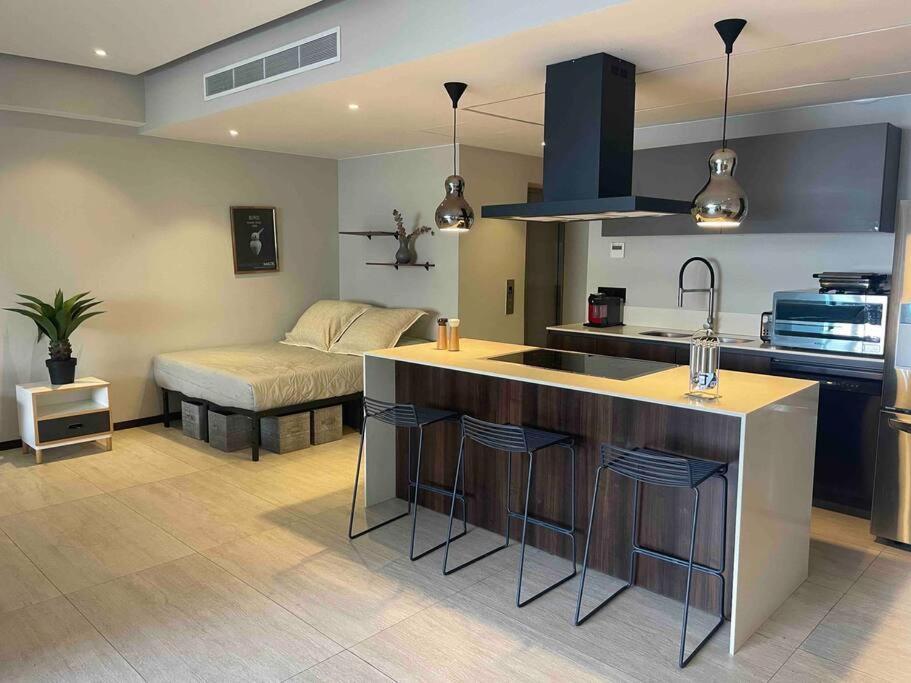 Fantastic Designer Apartment, Beachfront! Bucerias