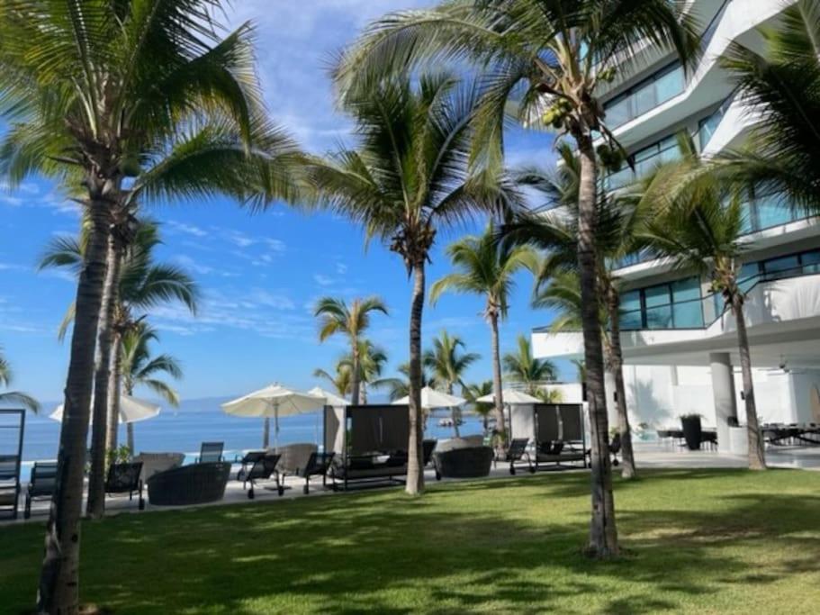 Apartment Fantastic Designer Apartment, Beachfront! *