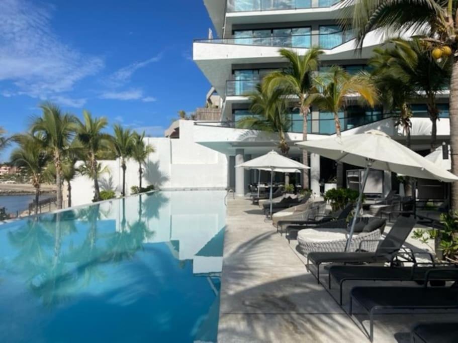 Apartment Fantastic Designer Apartment, Beachfront! *