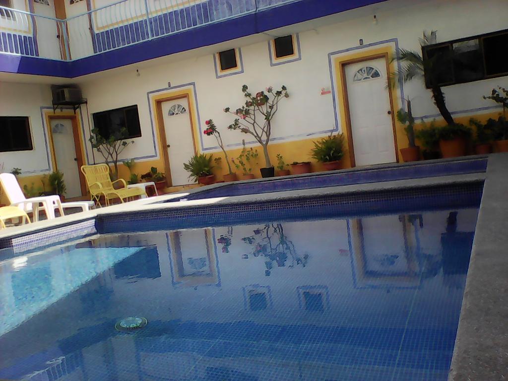 Hotel Sarabi 3*