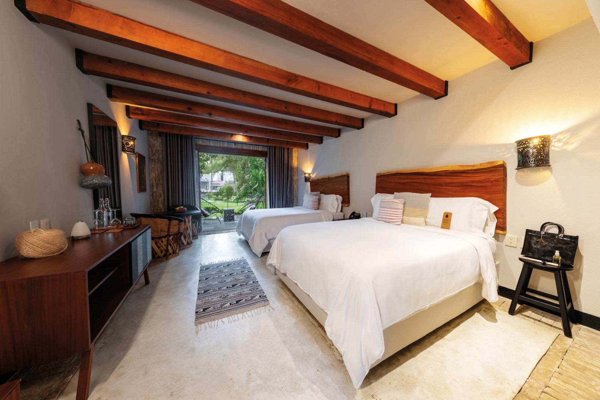 Amomoxtli Hotel Tepoztlan