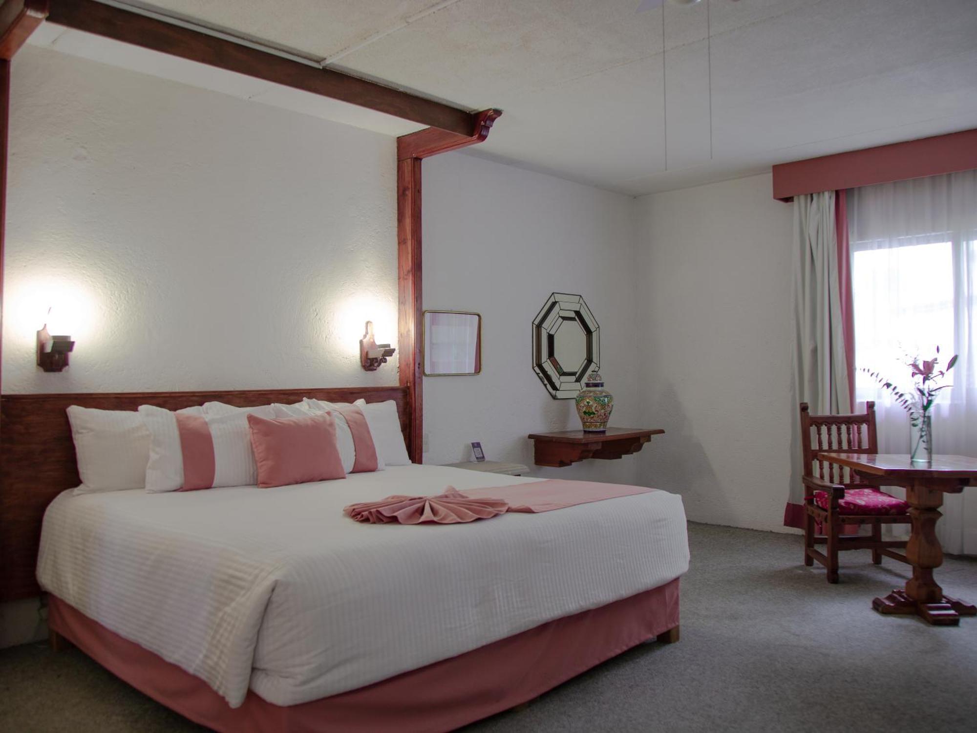 Hotel Mision