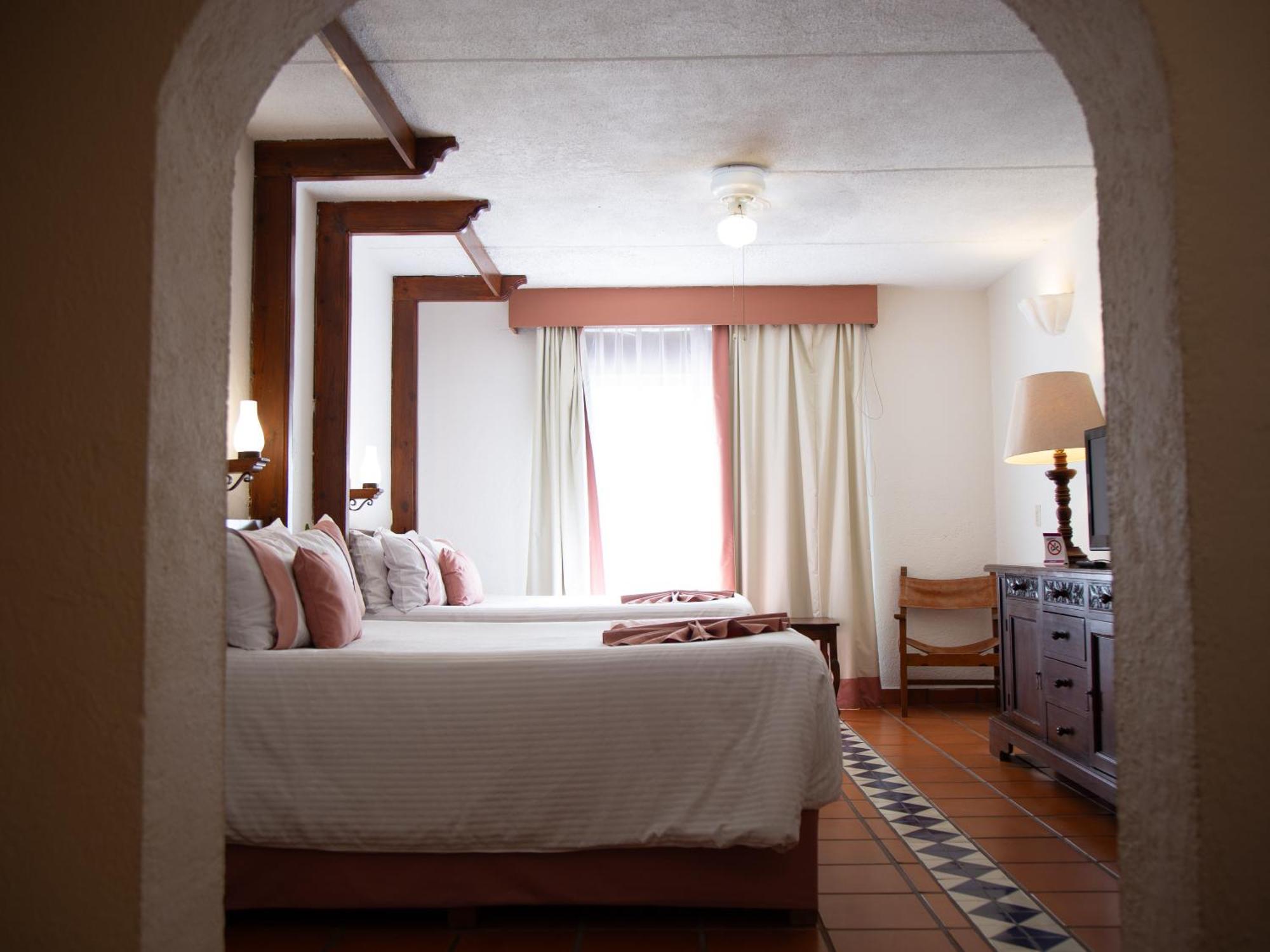 Mision Hotel 4*