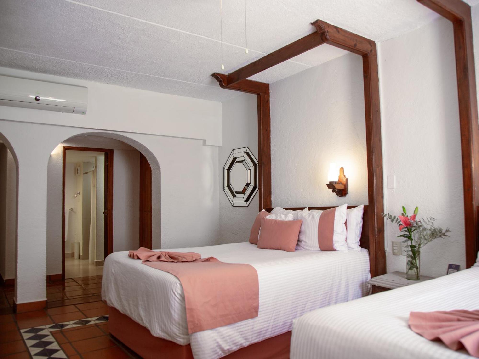 Hotel Mision 4*