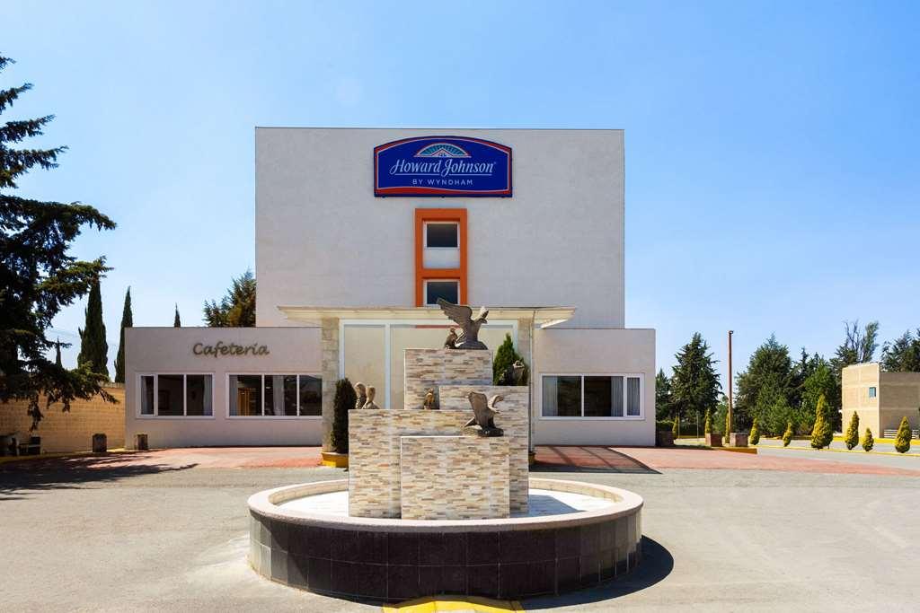Howard Johnson By Wyndham Hotel