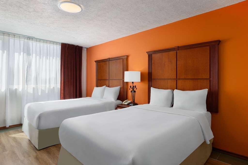 Howard Johnson By Wyndham Toluca