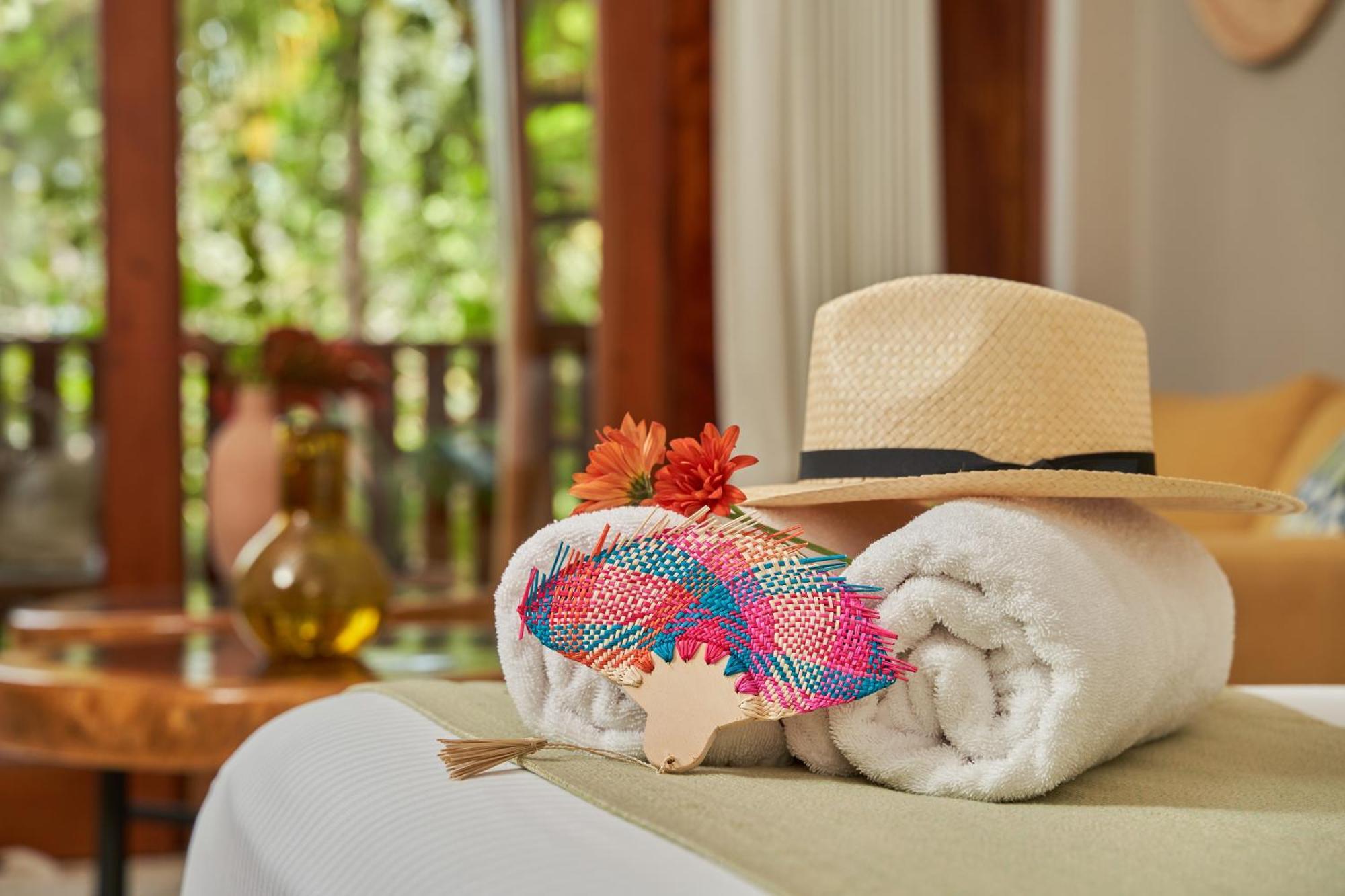 Caracol Hotel 4*