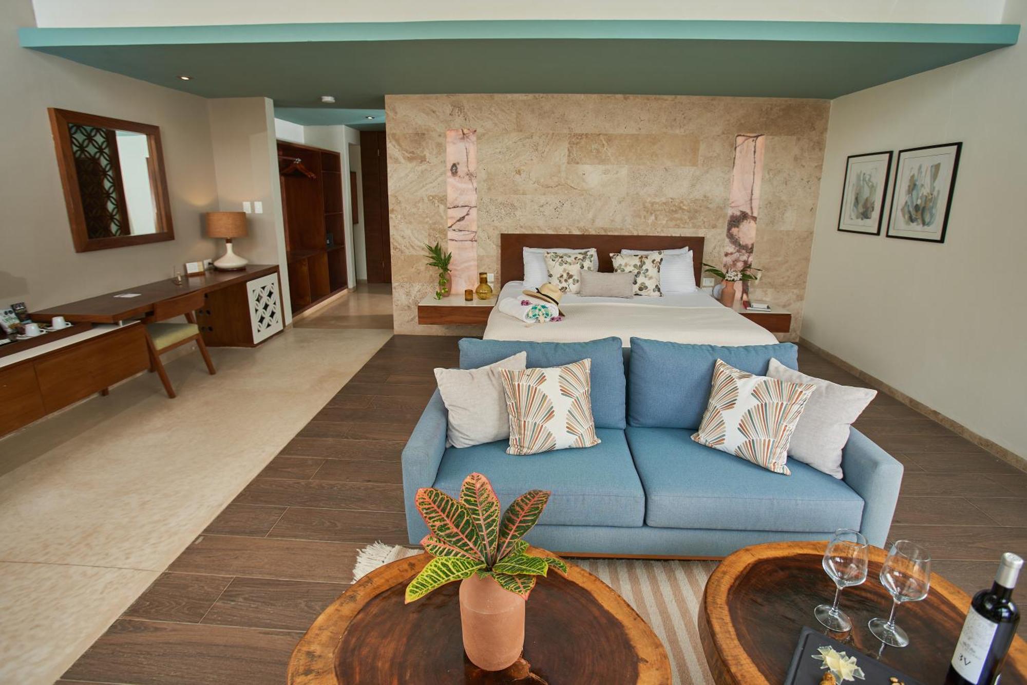 Caracol Hotel