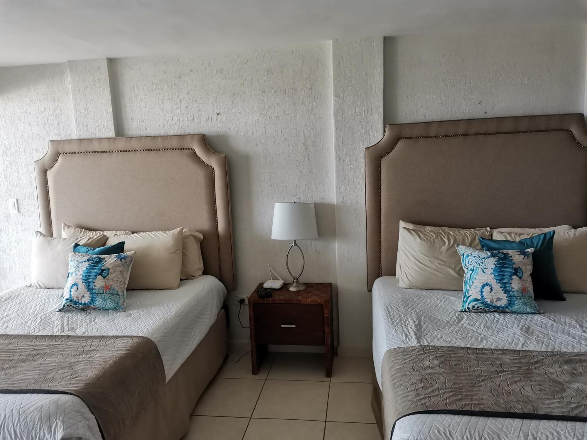 San Carlos Hotel *