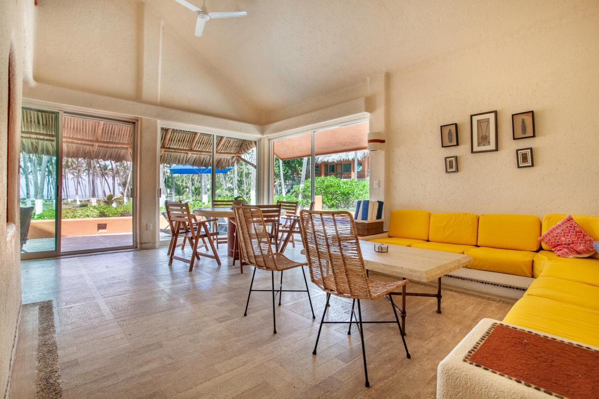 San Vicente Villa *
