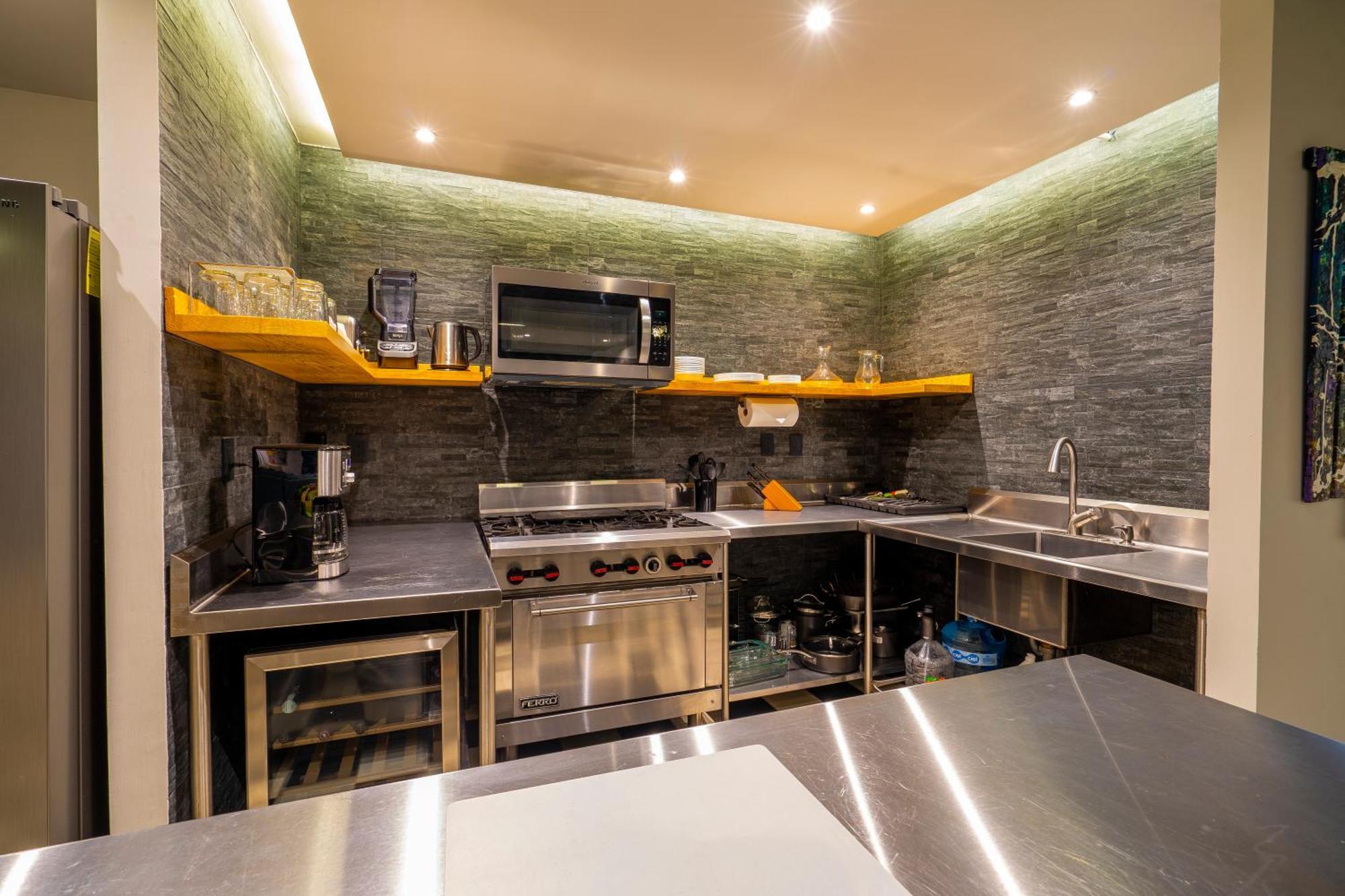 Hotel Joint Boutique Zona Romantica 3*