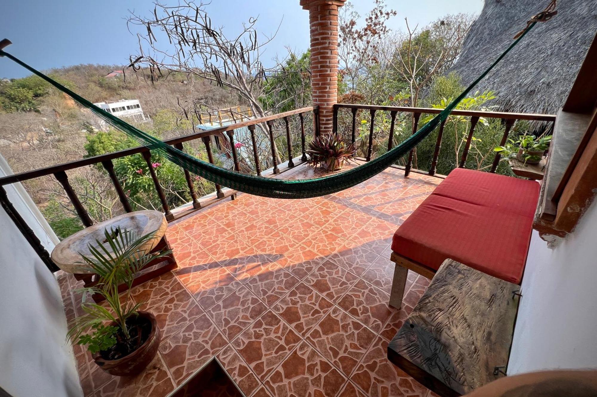Casa Azar 4*