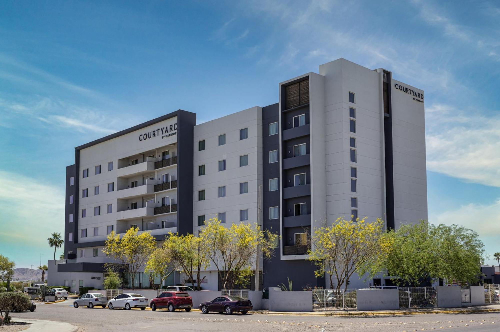 Courtyard By Marriott Hermosillo