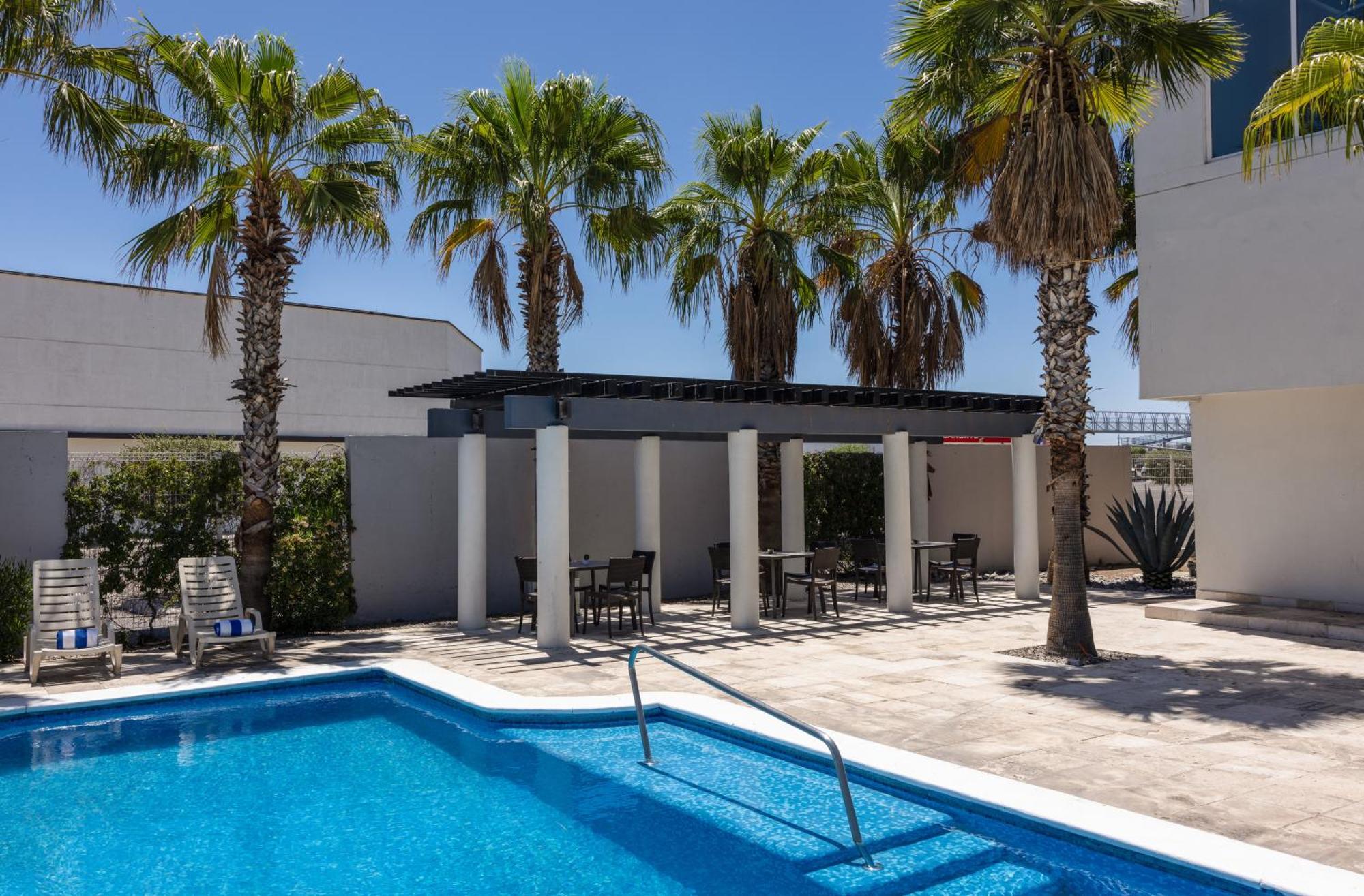 Courtyard By Marriott