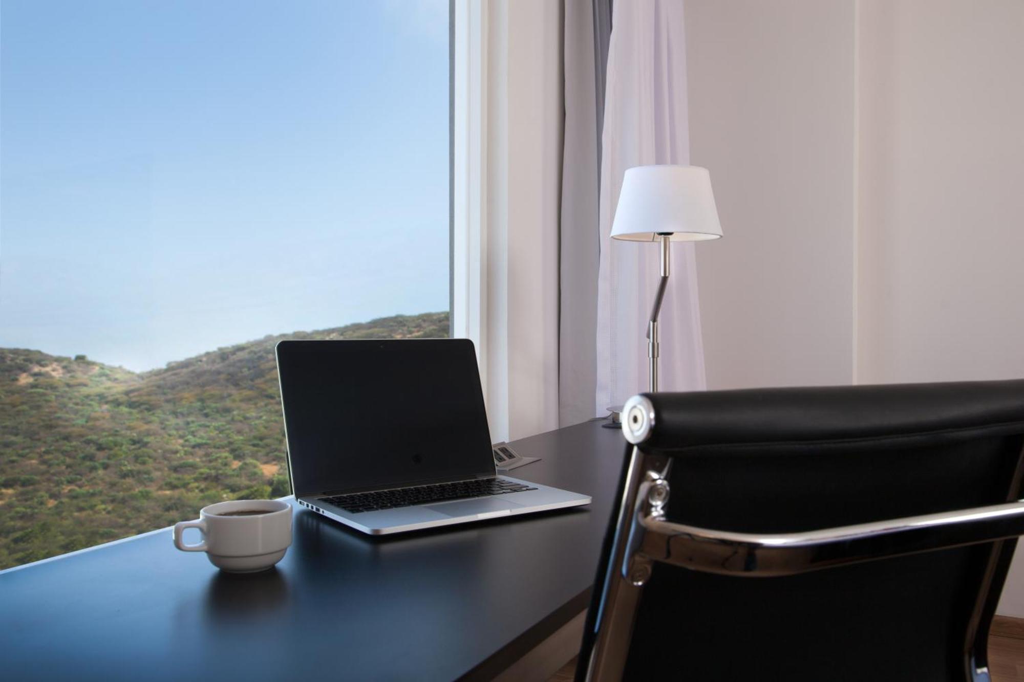 Fiesta & Loft Hotel 4*