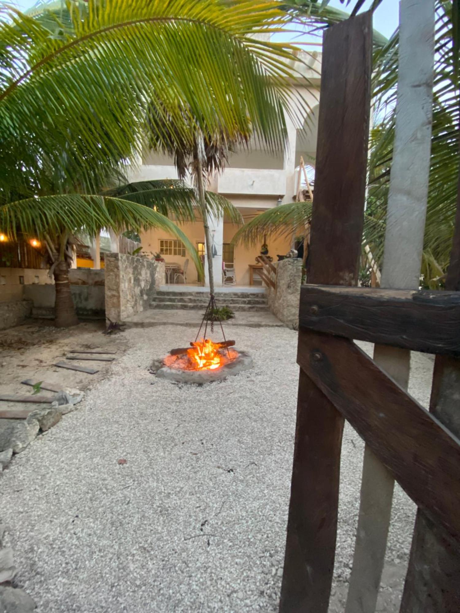 La Casa Del Sol, Beachfront *