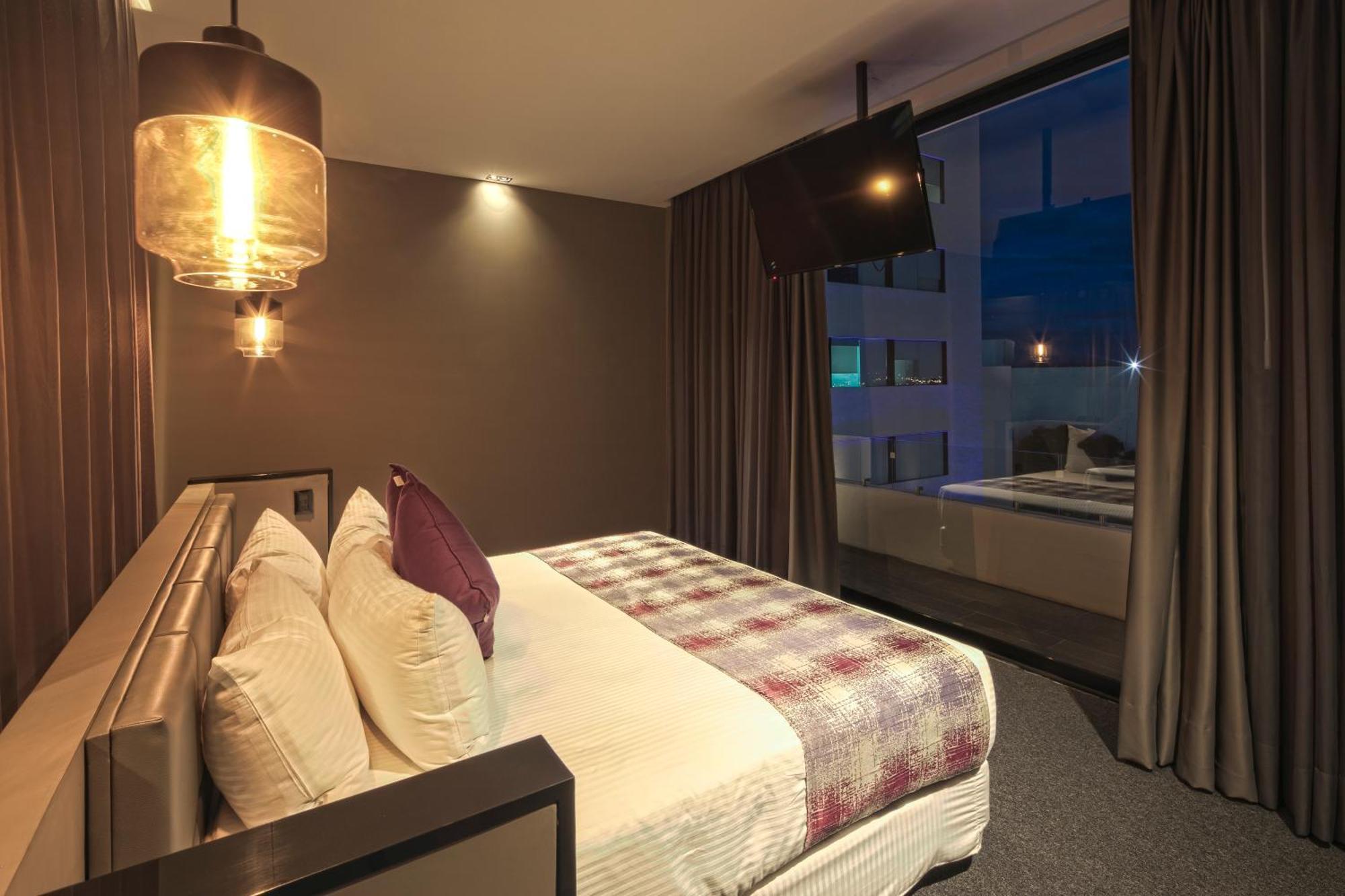 Kharma Hotel 5*