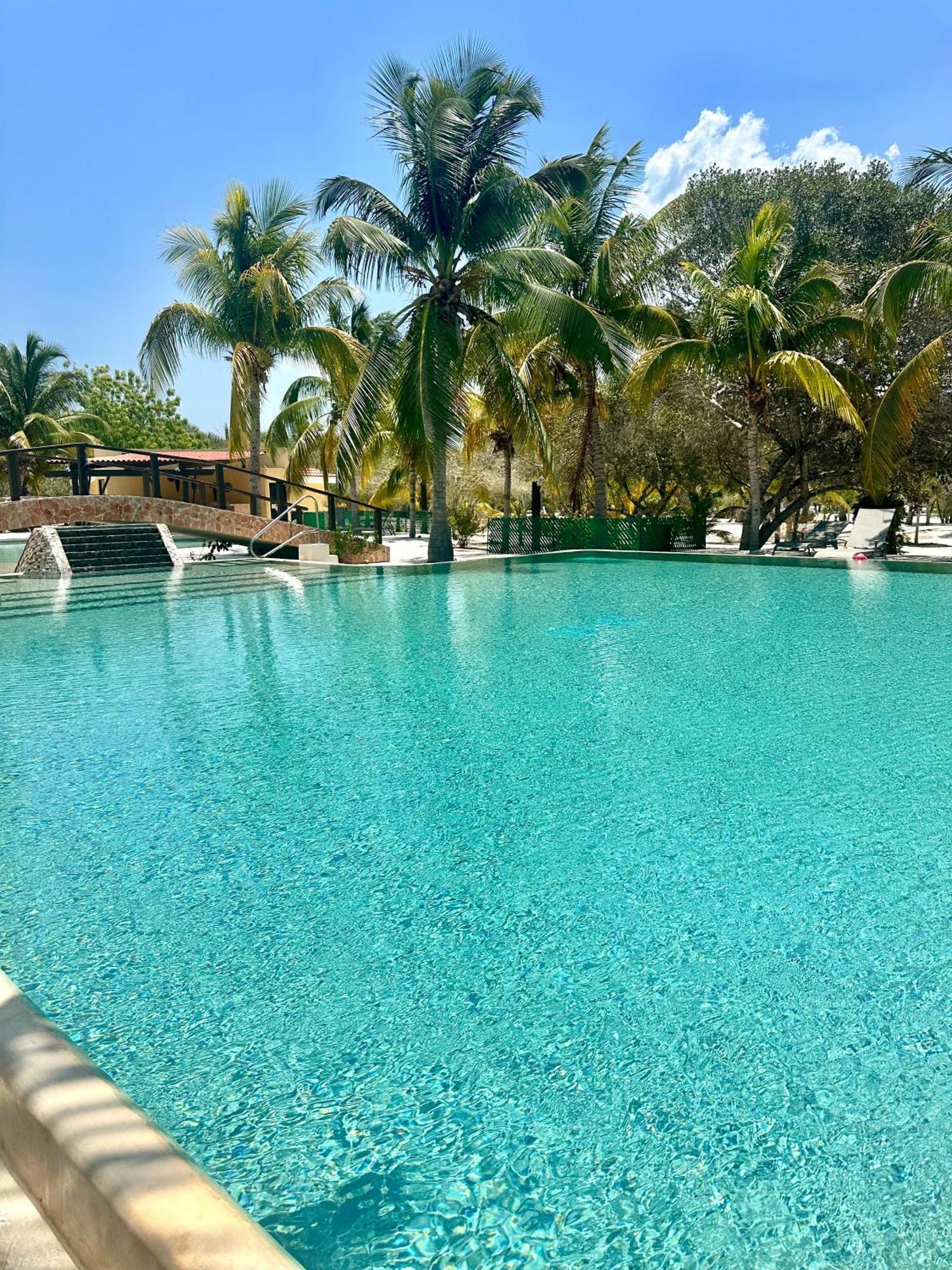 Holiday park Private 2-bedroom Beachfront In - Your Secluded Escape Celestun