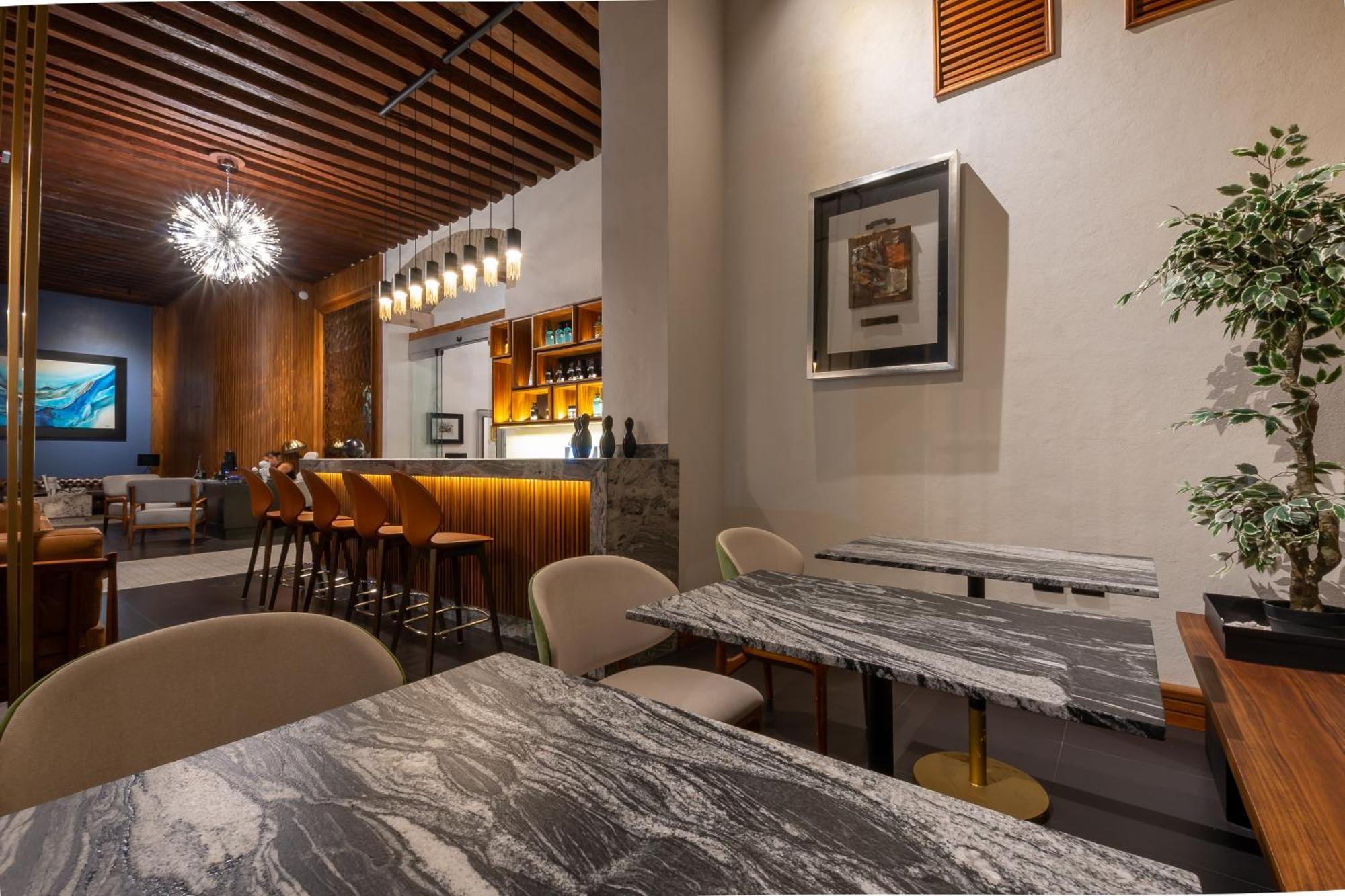 Nueve 25 Boutique Hotel 5*