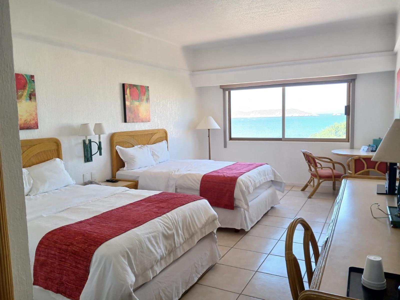 San Carlos Plaza Hotel