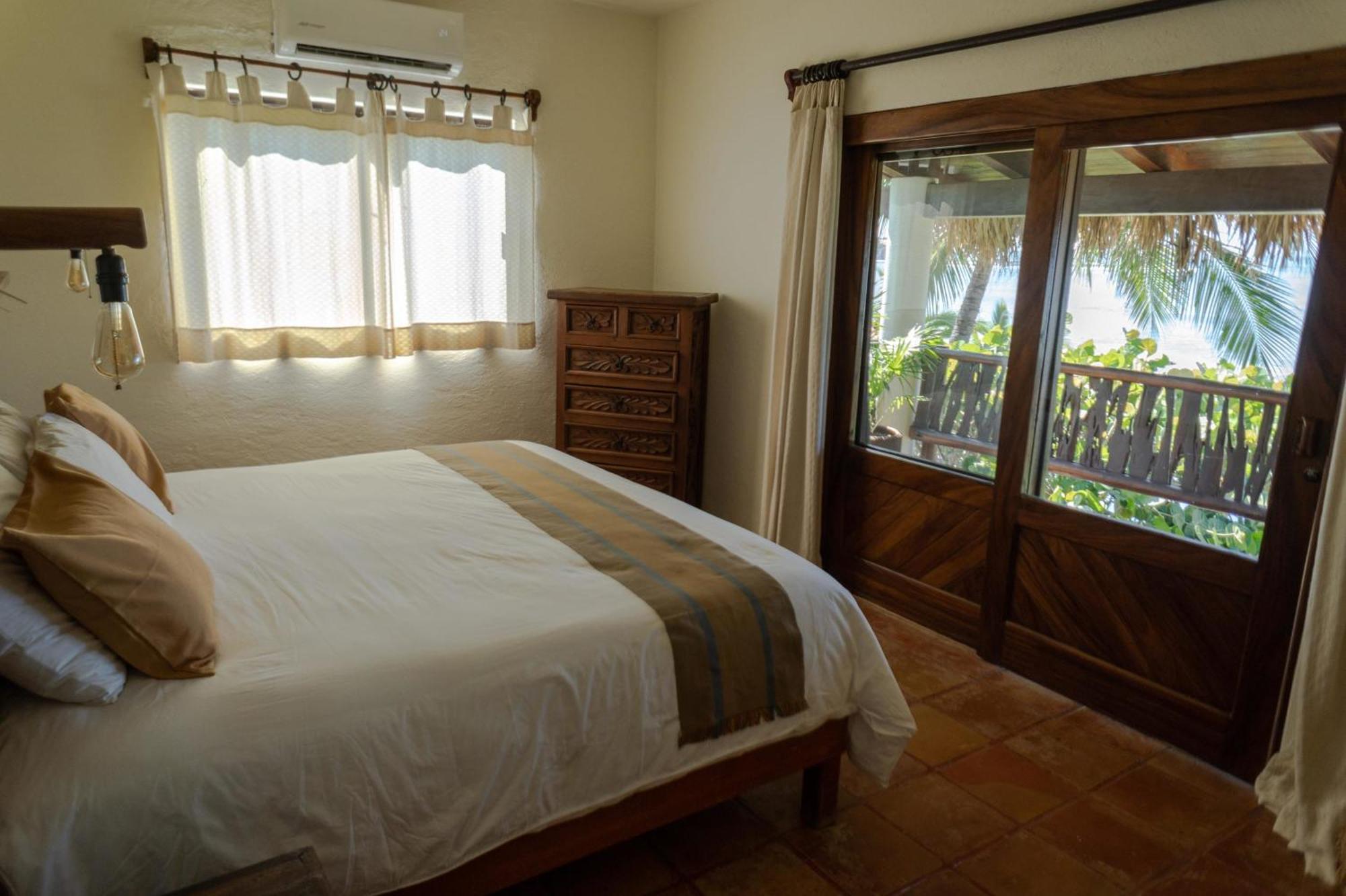 Casa Manzanillo Boutique 3* Troncones