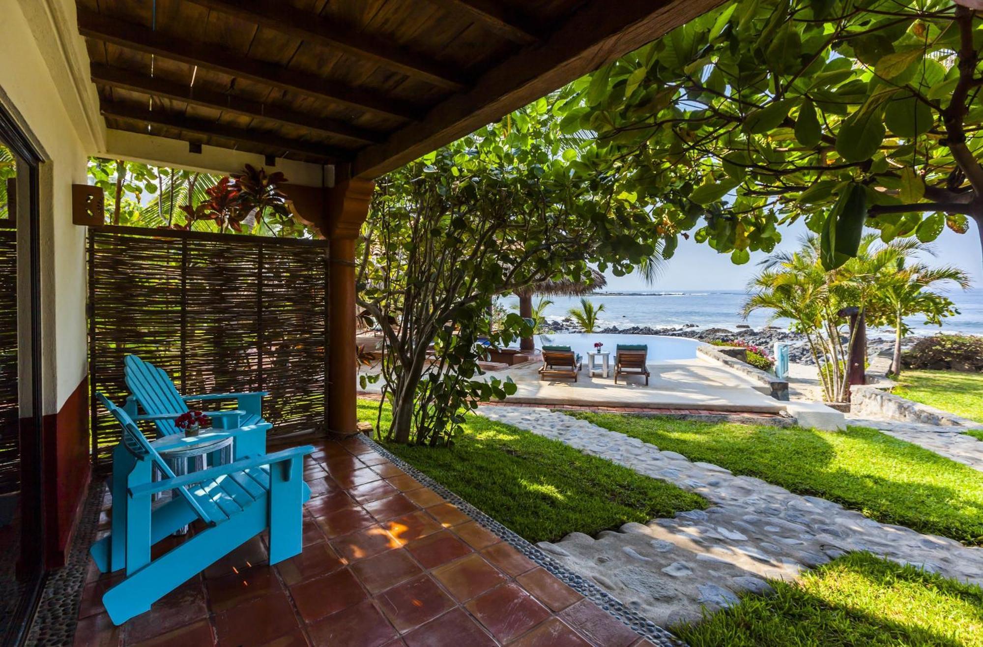 Casa Manzanillo Boutique 3*