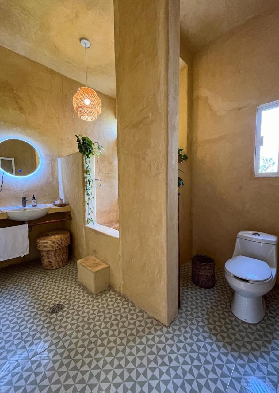 La Casa Del Sol, Beachfront El Cuyo