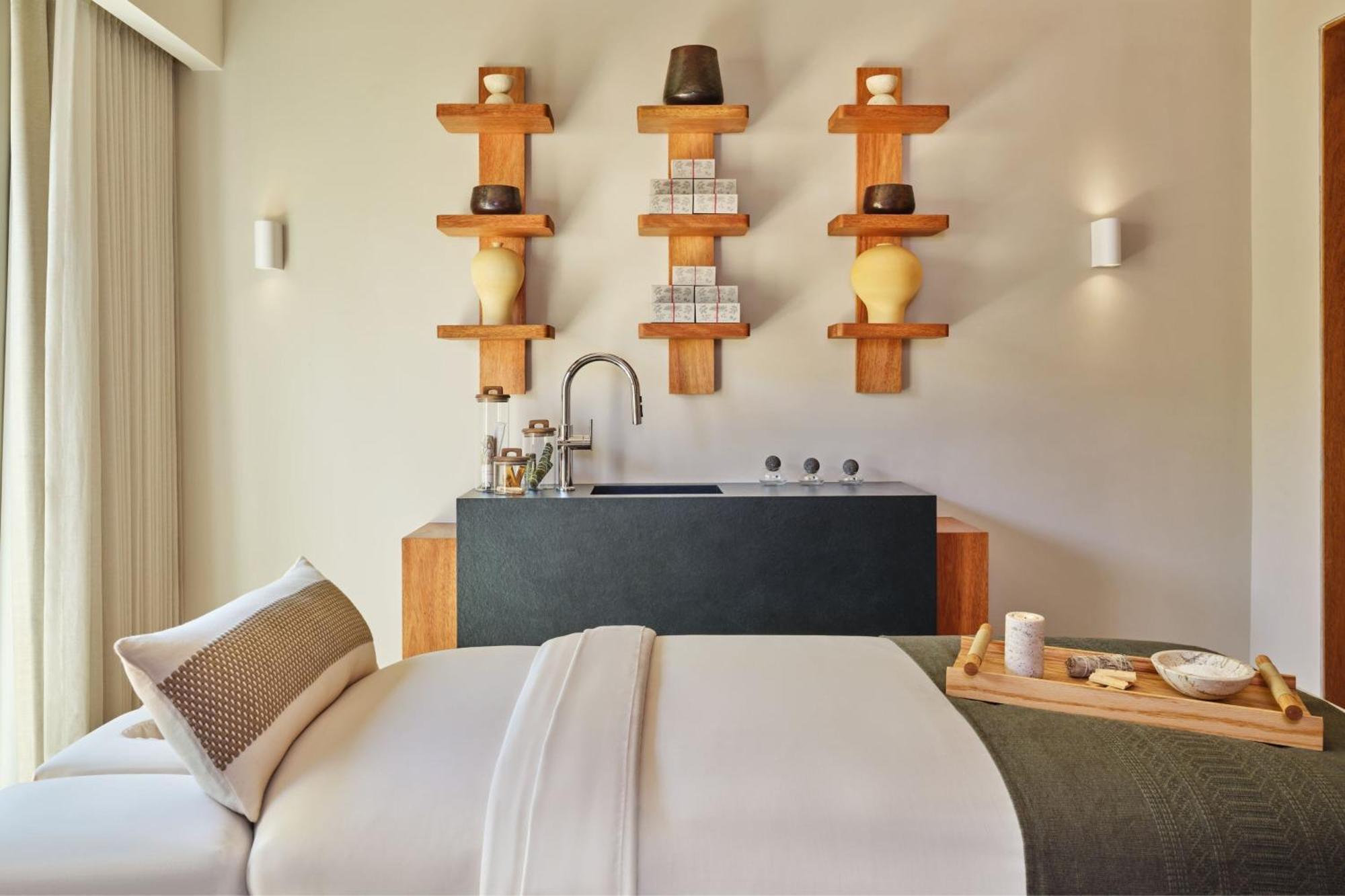 The St. Regis Resort 5*