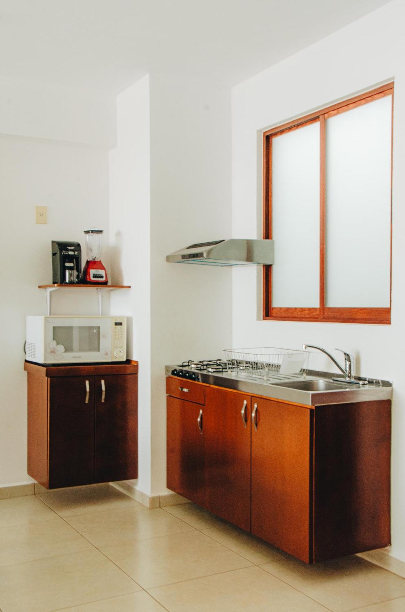 La Playa Suites
