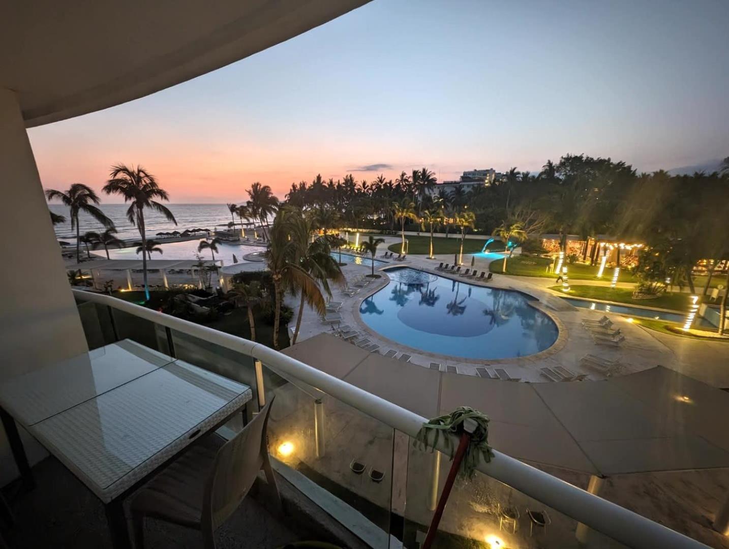 Villamagna - Beachfront Retreat With Oceanviews Apartment Nuevo Vallarta