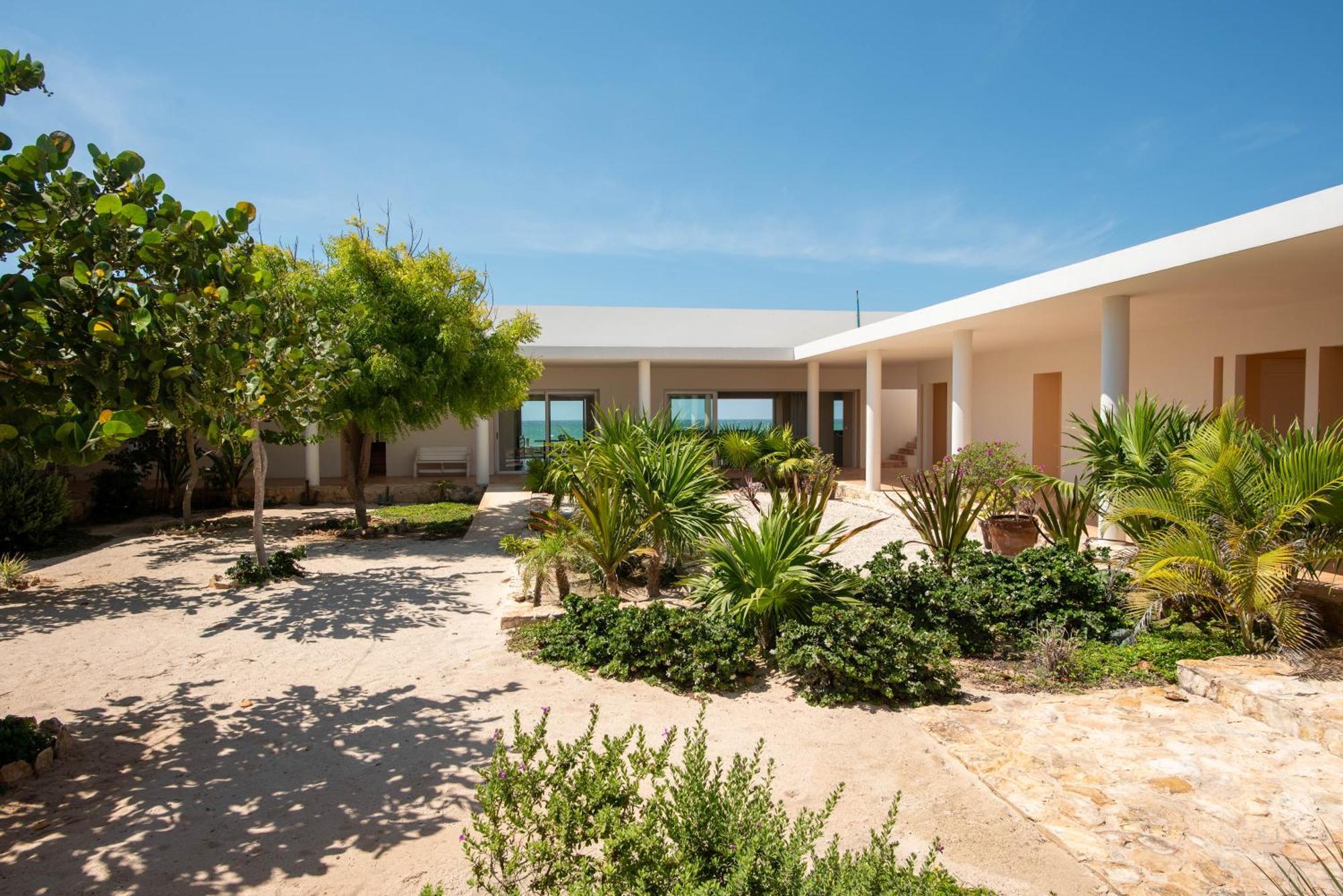 97985 Stunning Beachfront Wi-fi East Of Progreso * Chicxulub