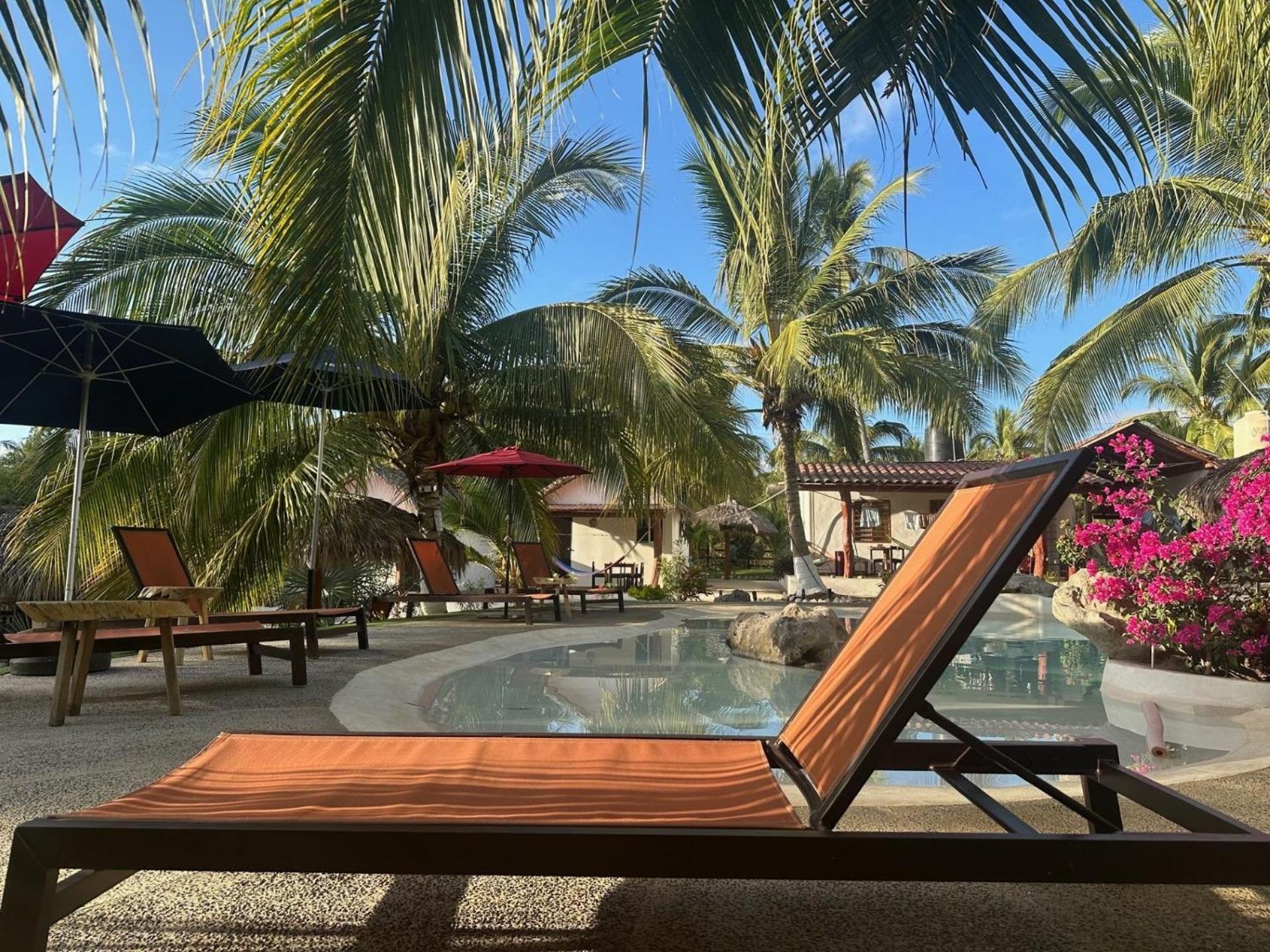 Casa Palmas Playa La Saladita Resort