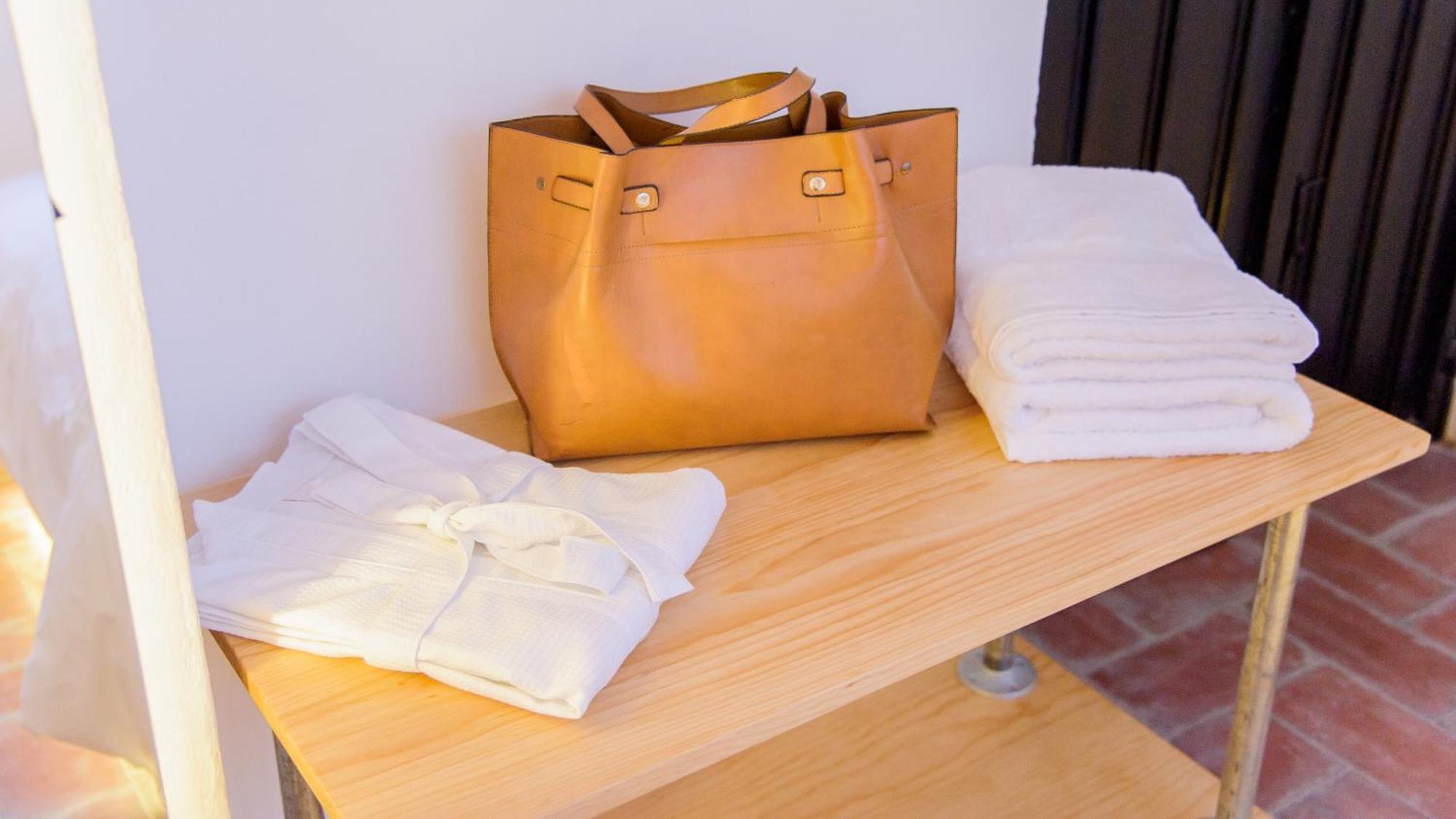 Agrado Hotel 4*