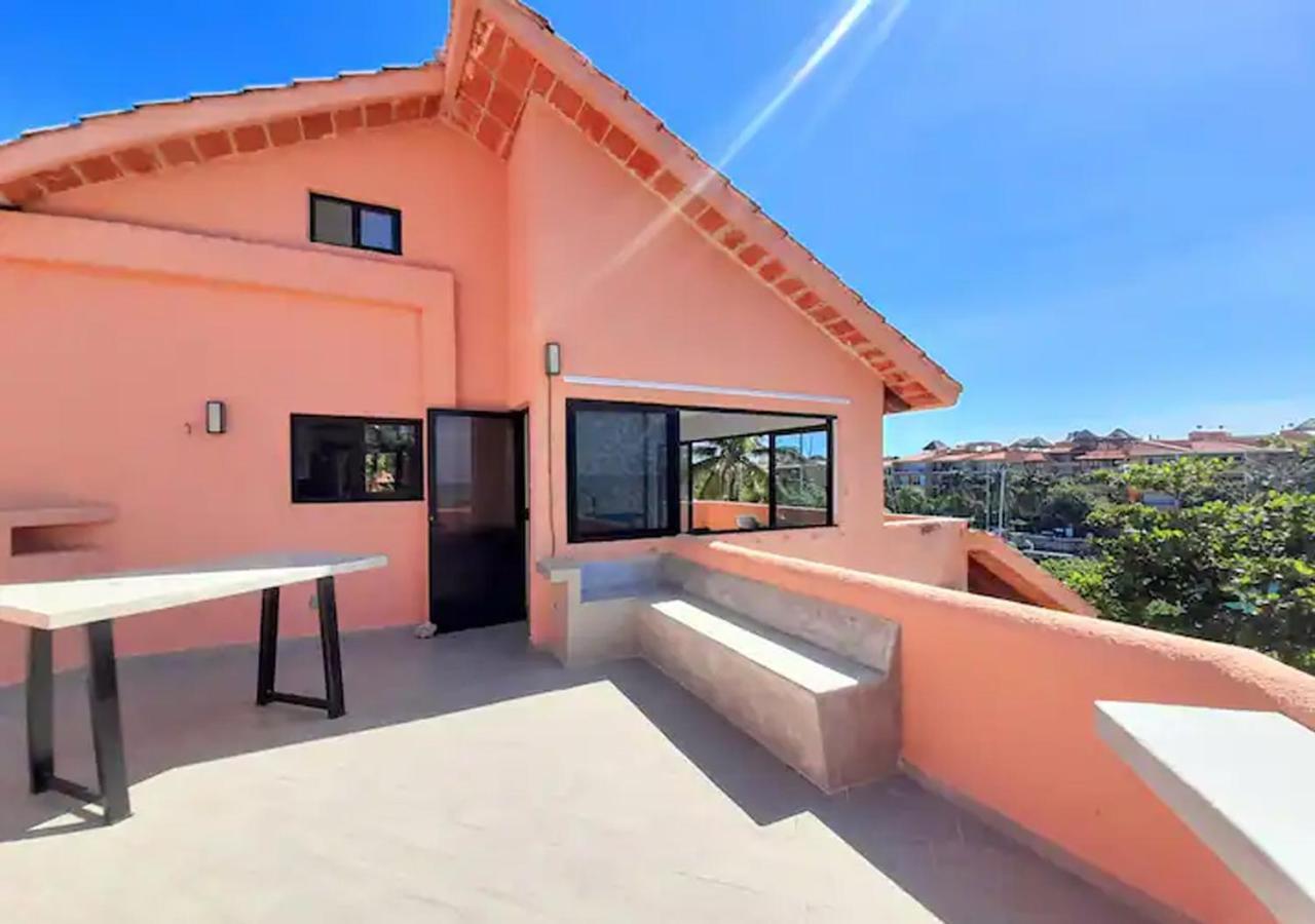 Ocean & Marina Views,affordable,spoil Yourself! Apartment