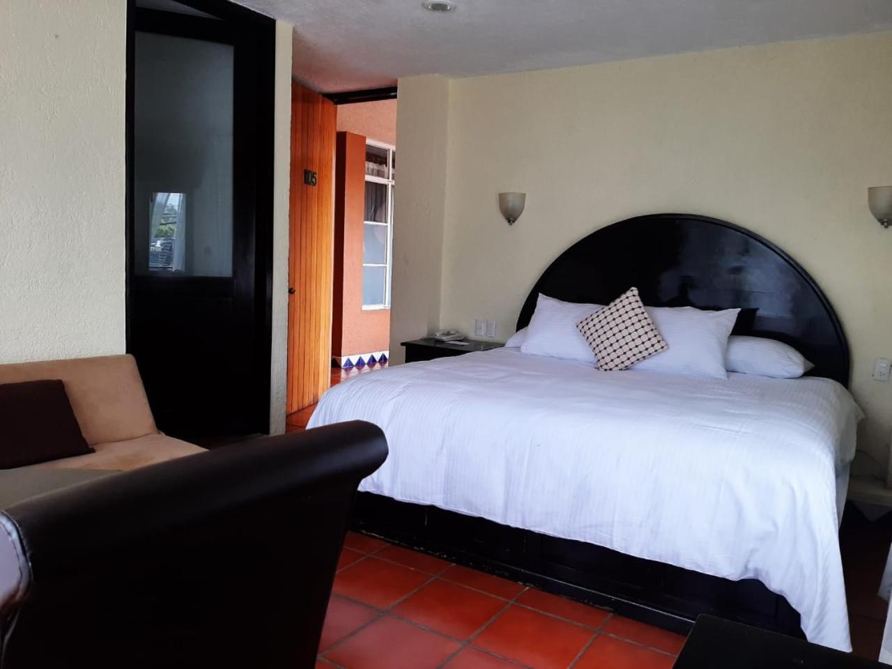 Real Del Valle Hotel