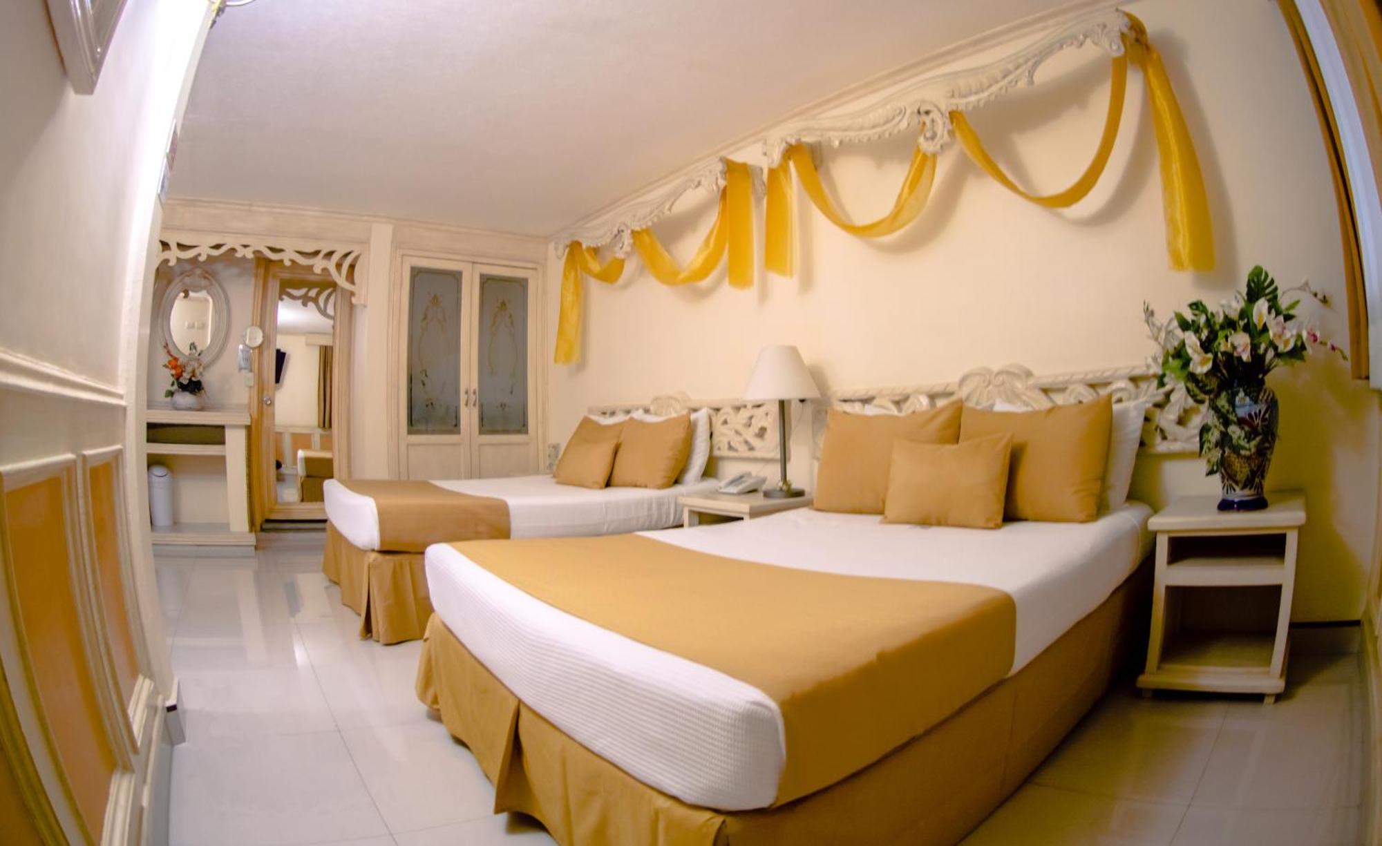Margaritas Plaza Cristal Hotel 4*