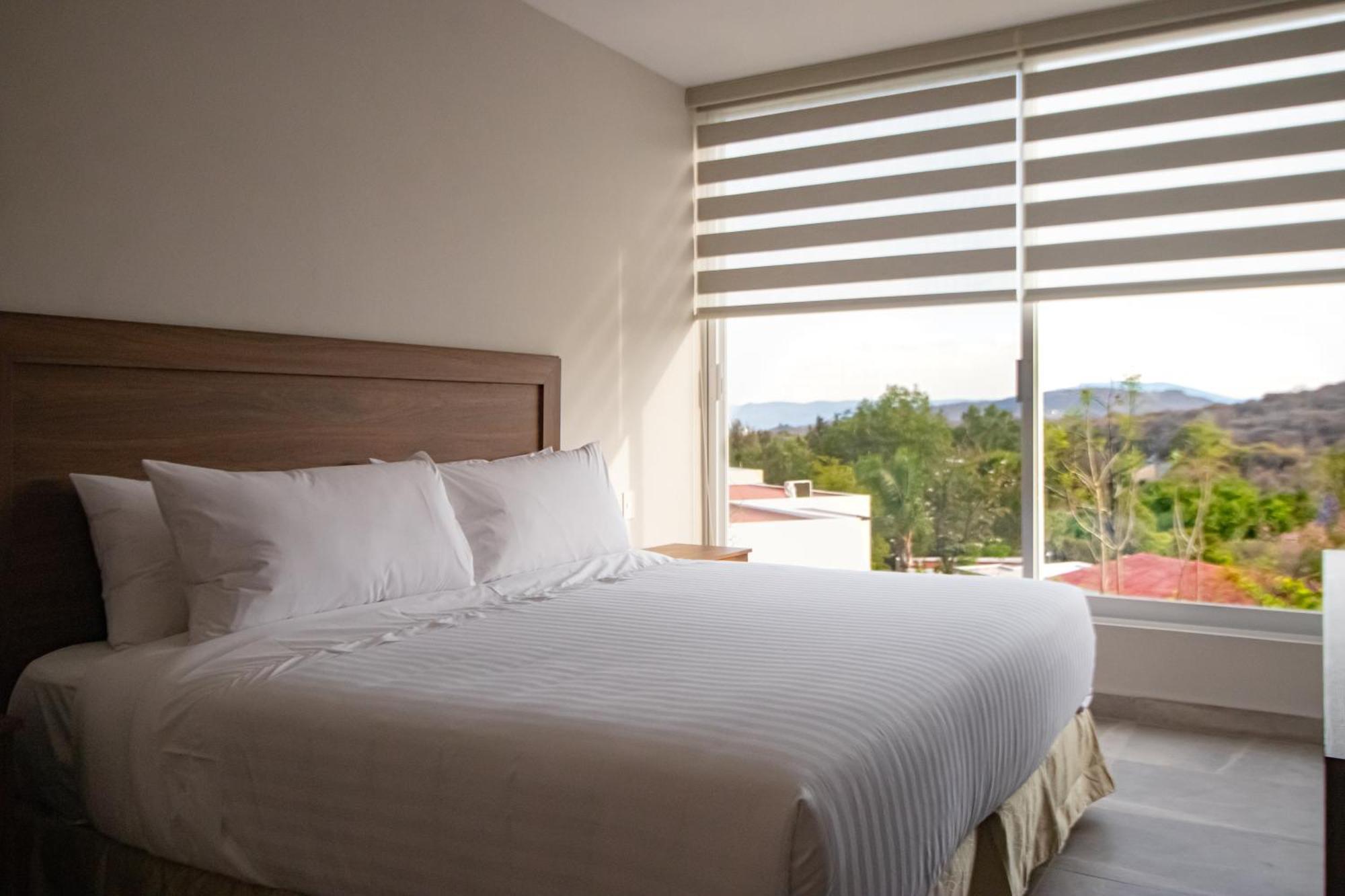 Memora & Hotel 3*