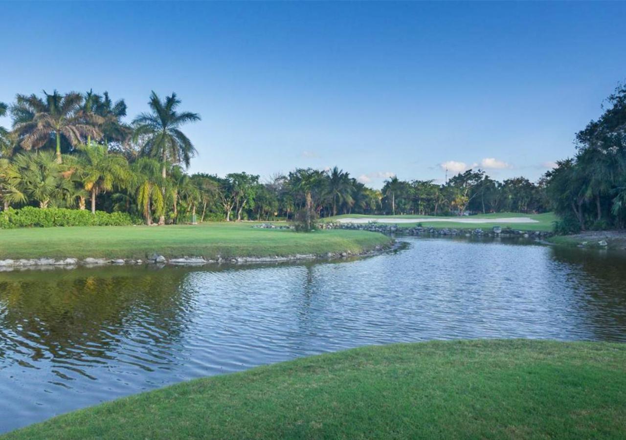 Ground Floor Paradise With Marina View And Pool Paddleboard Included Apartment