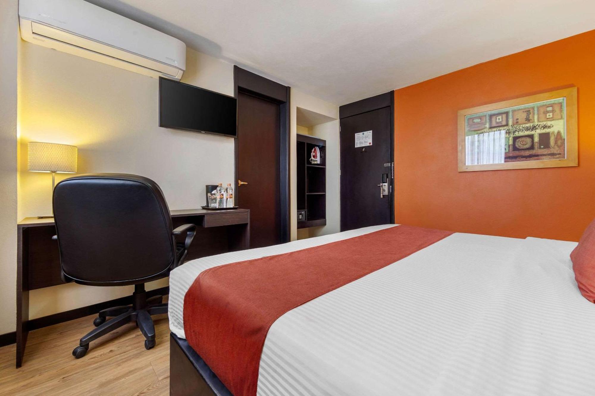 Hotel Comfort San Luis Potosi