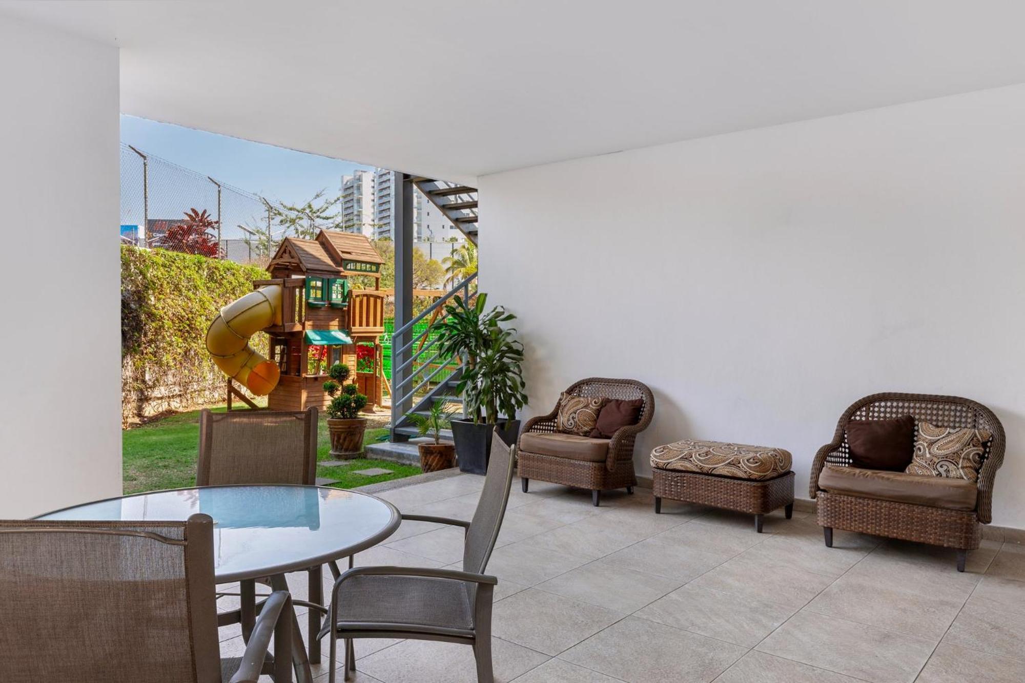 Hotel One 3*