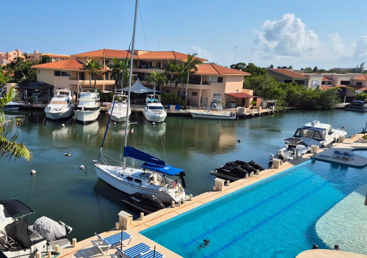 Apartment Ground Floor Paradise With Marina View And Pool Paddleboard Included *