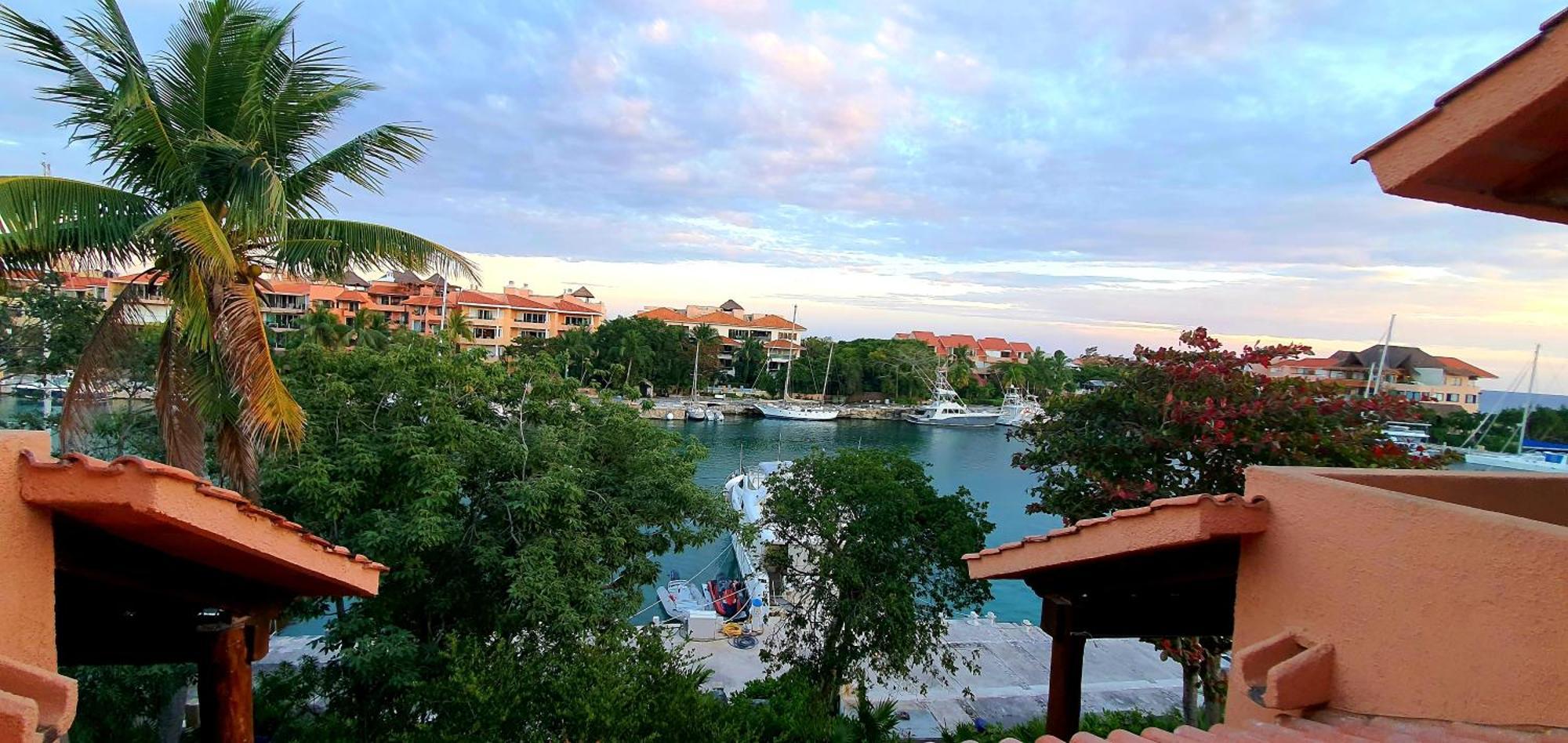 Ocean & Marina Views,affordable,spoil Yourself! * Puerto Aventuras