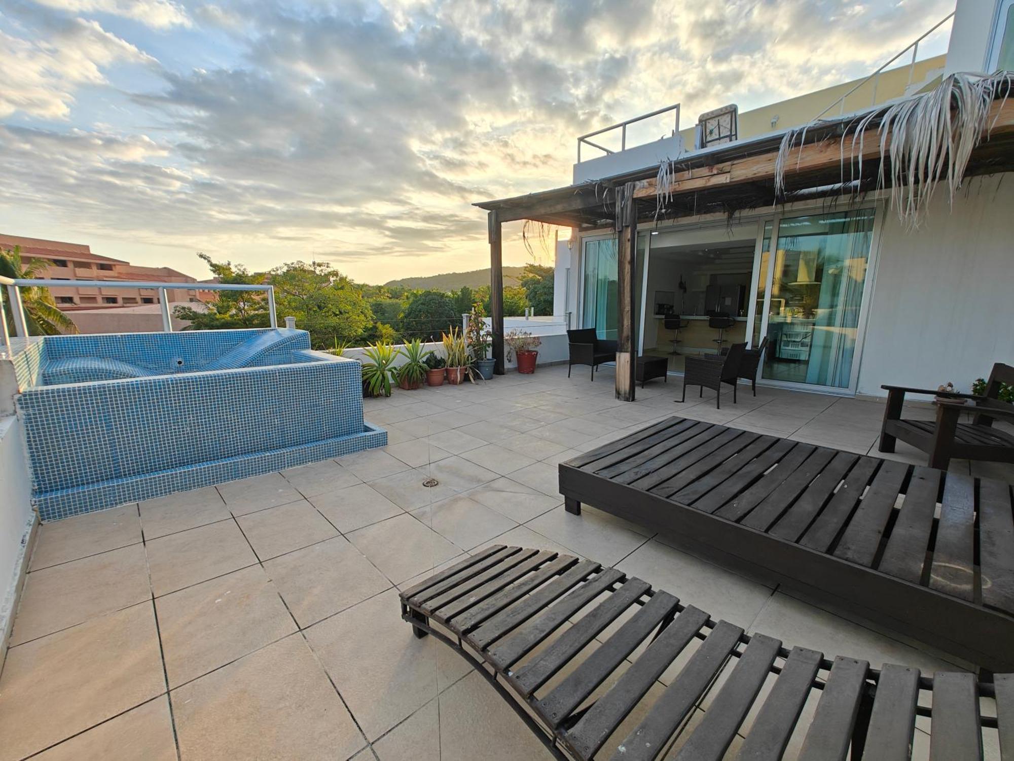 Plaza Huatulco Hotel 3*