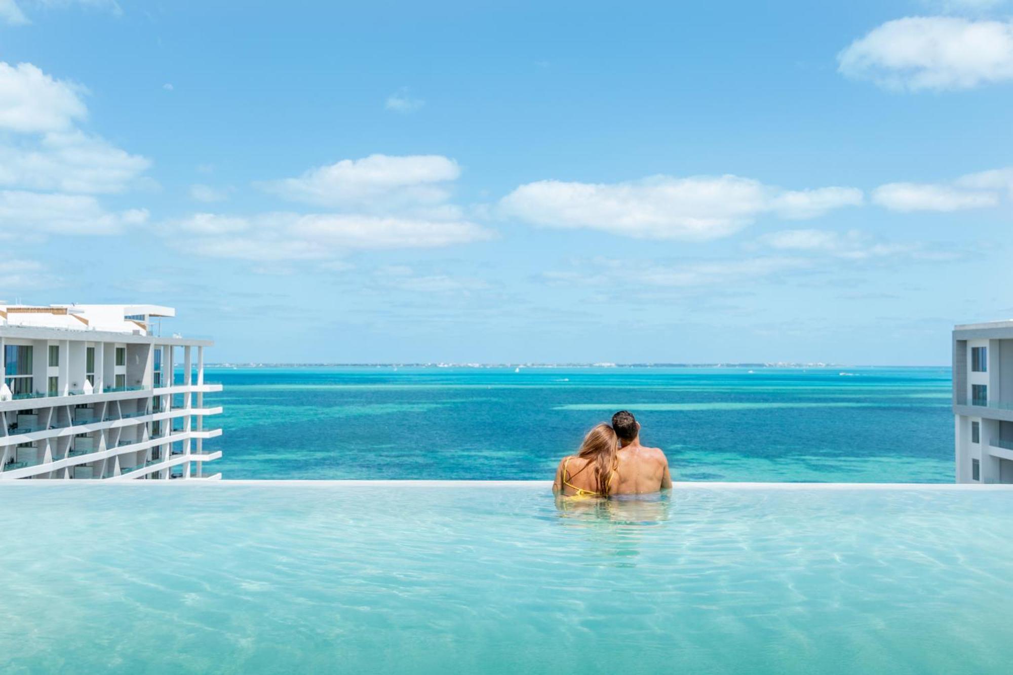 Garza Blanca & Hotel