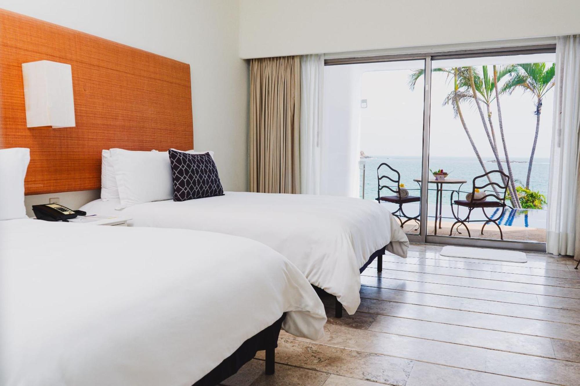 Camino Real Zaashila Huatulco 5*
