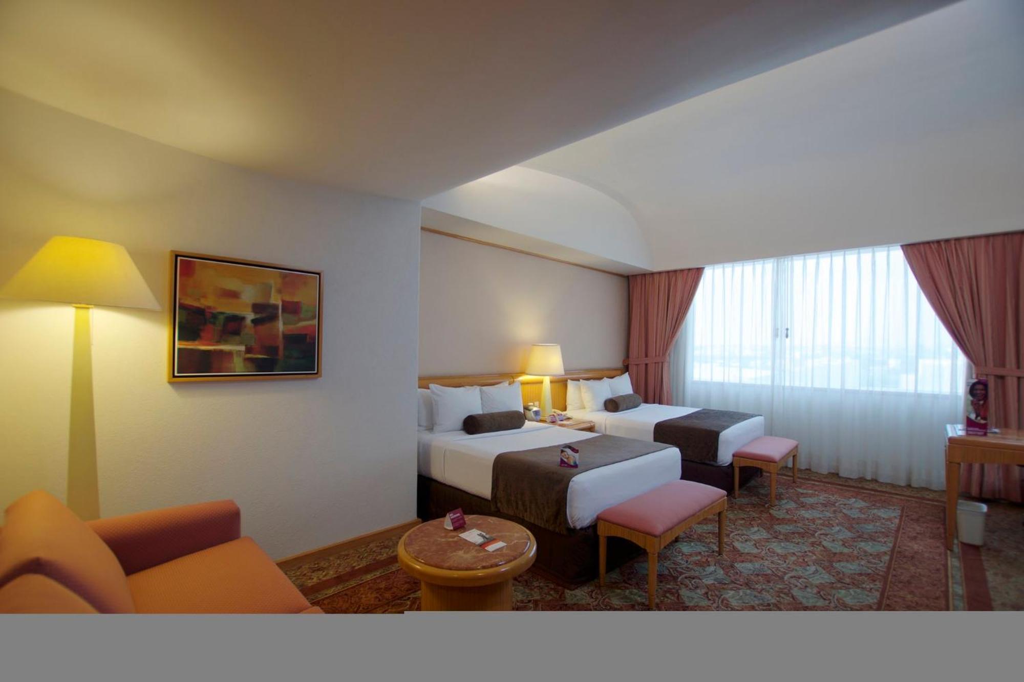 Hotel Crowne Plaza Mexico North-tlalnepantla By Ihg 4*