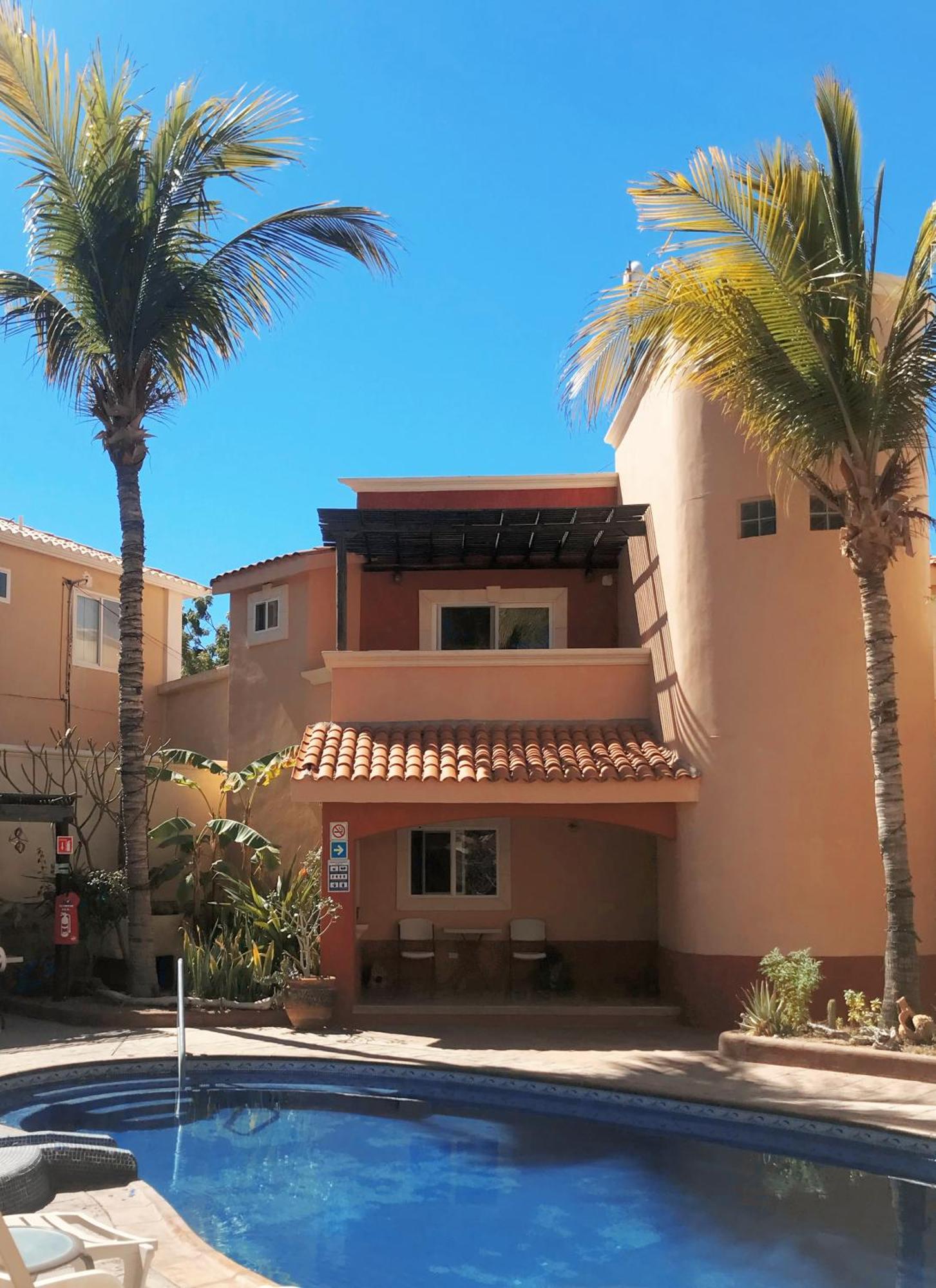 Coco Loreto Hotel 4*