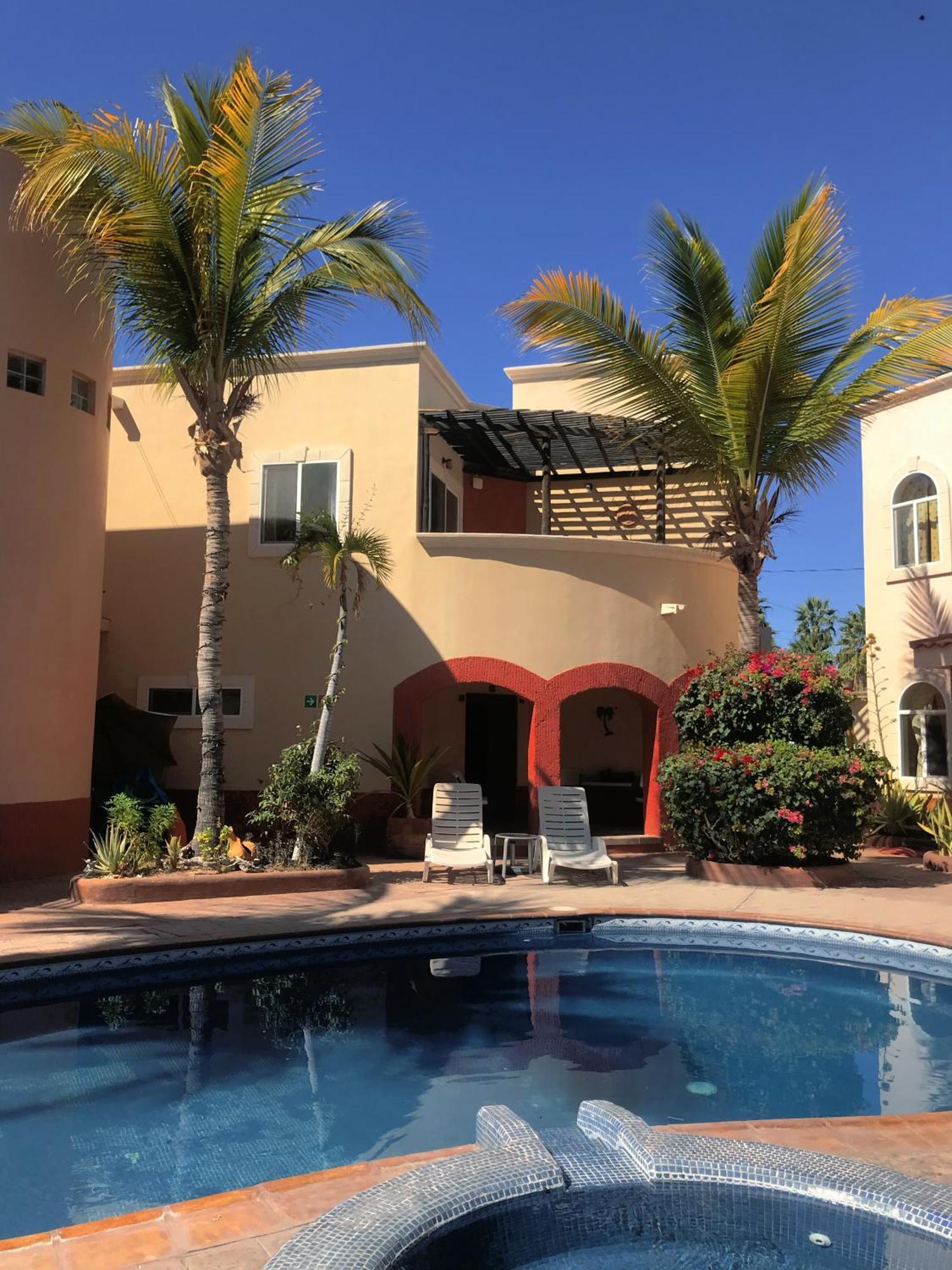Coco Loreto Hotel 4*
